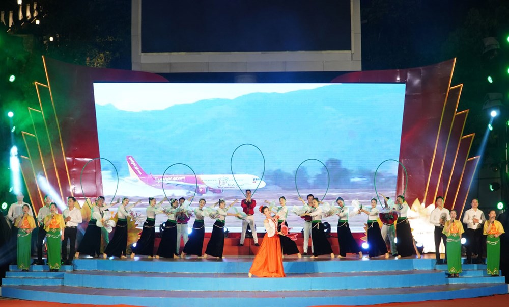Đặc sắc chương trình nghệ thuật “Khát vọng hùng cường“ - ảnh 3