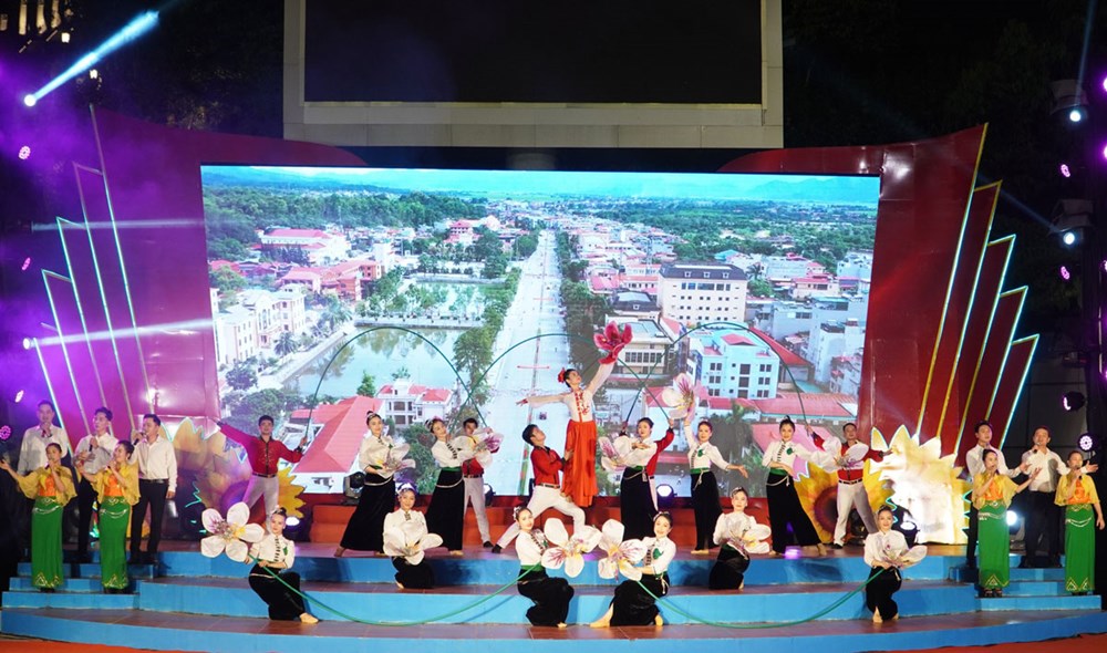 Đặc sắc chương trình nghệ thuật “Khát vọng hùng cường“ - ảnh 4