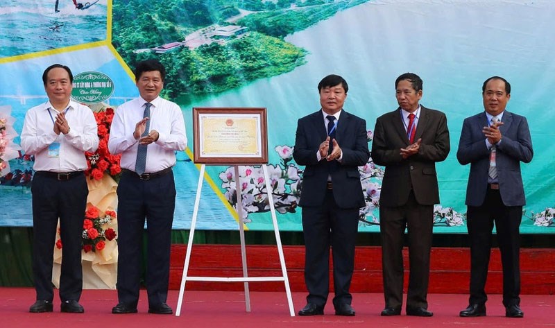 Quảng bá vẻ đẹp văn hóa vùng đất và con người Mường Lay - ảnh 4