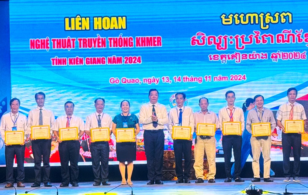 Khai mạc Liên hoan Nghệ thuật truyền thống Khmer tỉnh Kiên Giang - ảnh 1