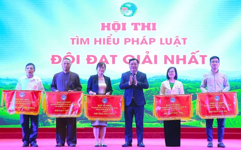 Nâng cao nhận thức, hiểu biết pháp luật về lĩnh vực công tác dân tộc - ảnh 1
