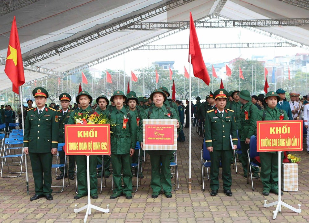 Hà Nội: Tưng bừng ngày hội giao, nhận quân năm 2025 - ảnh 6