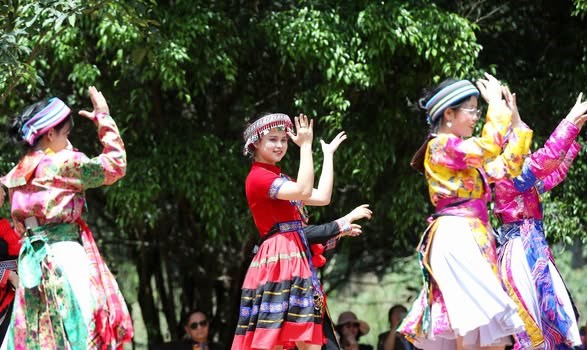 “Tràng An - Di sản ngàn năm, hồn thiêng sông núi