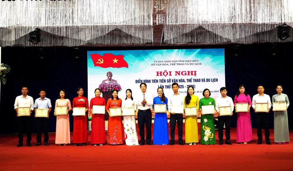 Điện Biên: Biểu dương 56 tập thể, cá nhân điển hình tiên tiến ngành VHTTDL - ảnh 4