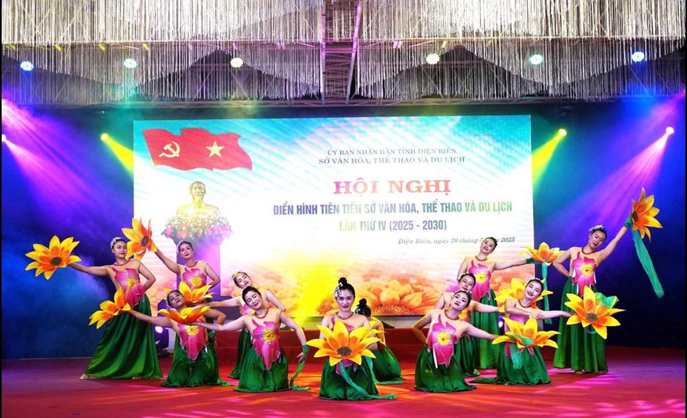 Điện Biên: Biểu dương 56 tập thể, cá nhân điển hình tiên tiến ngành VHTTDL - ảnh 1