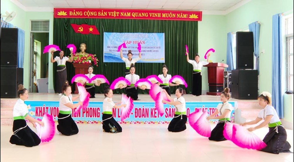 Điện Biên: Nâng cao chất lượng phong trào văn hóa, văn nghệ ở cơ sở - ảnh 2