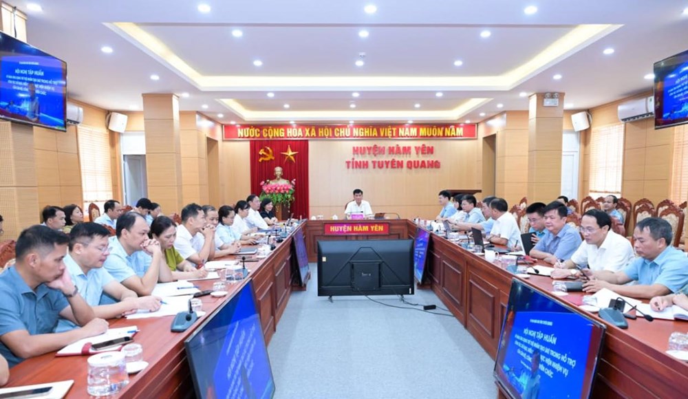 Nâng cao năng lực ứng dụng trí tuệ nhân tạo cho đội ngũ cán bộ, công chức, viên chức - ảnh 3