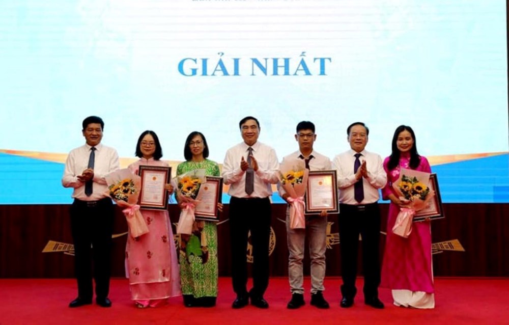 Điện Biên: Gặp mặt kỷ niệm 100 năm Ngày Báo chí Cách mạng Việt Nam 21.6 - ảnh 2
