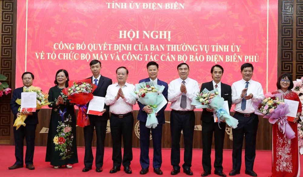 Điện Biên công bố quyết định thành lập Báo Điện Biên Phủ - ảnh 1