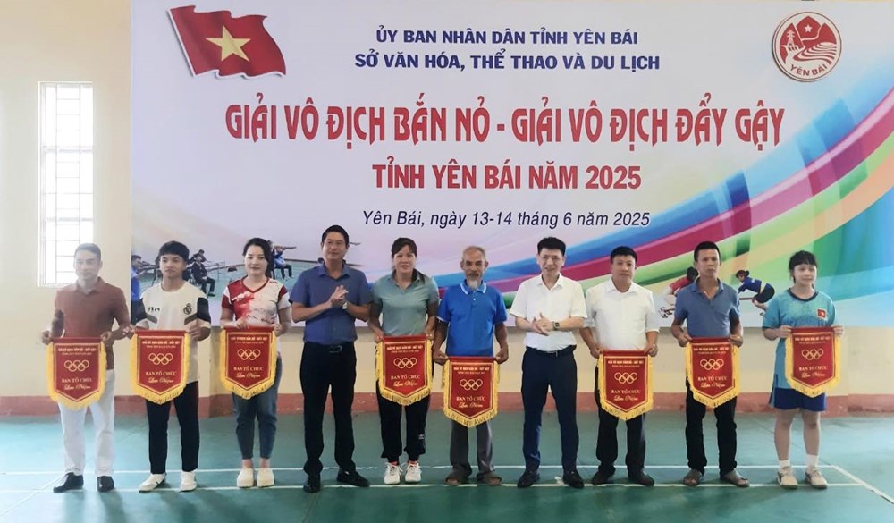 Giải vô địch bắn nỏ - đẩy gậy tỉnh Yên Bái năm 2025 - ảnh 1