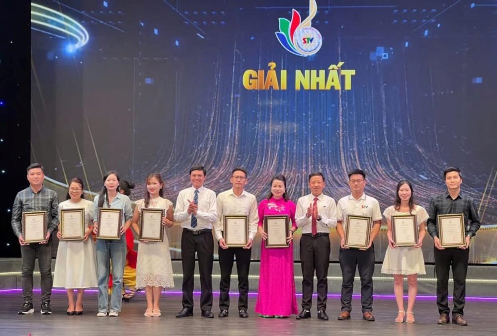 Bế mạc Liên hoan Phát thanh - Truyền hình tỉnh Sơn La 2025 - ảnh 1