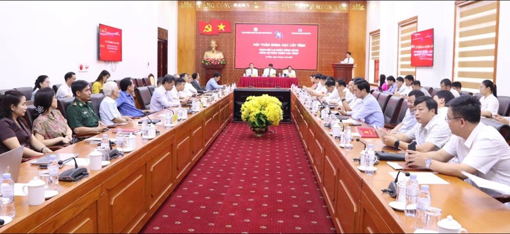 Báo chí đồng hành cùng sự phát triển của Lai Châu - ảnh 1