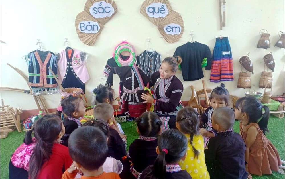 Tăng cường tiếng Việt cho trẻ em vùng dân tộc thiểu số - ảnh 1