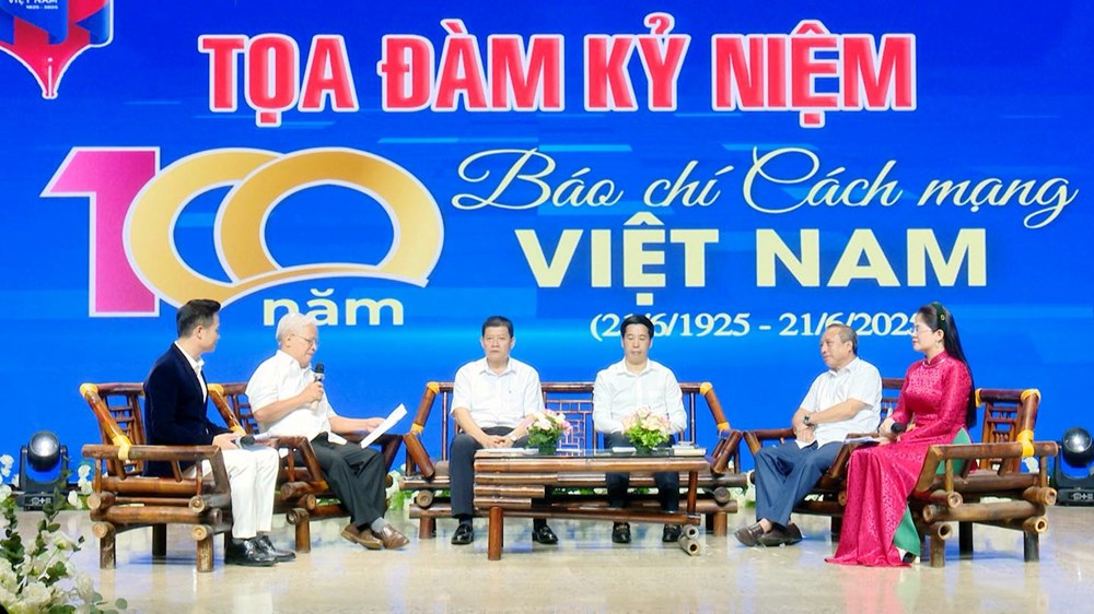 Sơn La: Tọa đàm kỷ niệm 100 năm Ngày Báo chí Cách mạng Việt Nam - ảnh 1