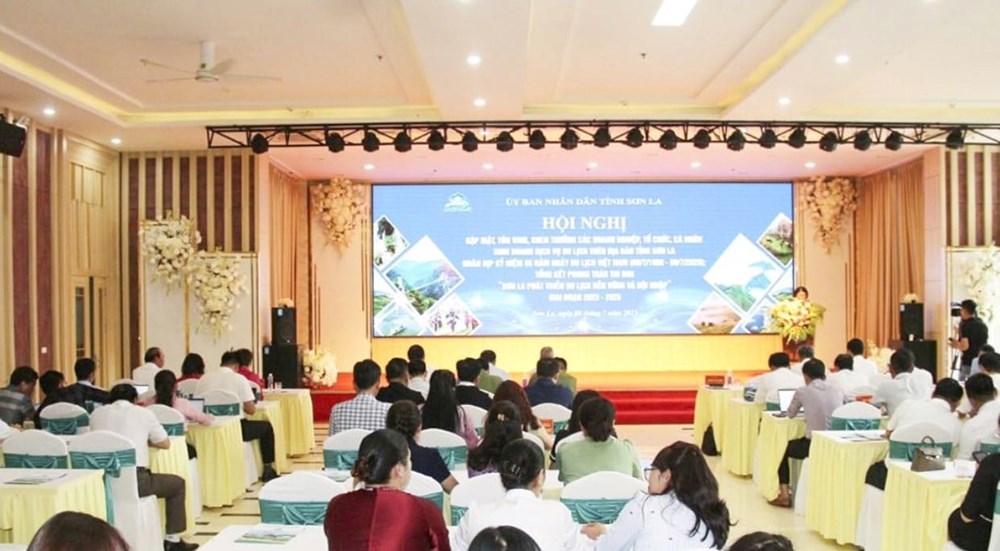 Sơn La tôn vinh các điển hình tiêu biểu trong phát triển du lịch - ảnh 1