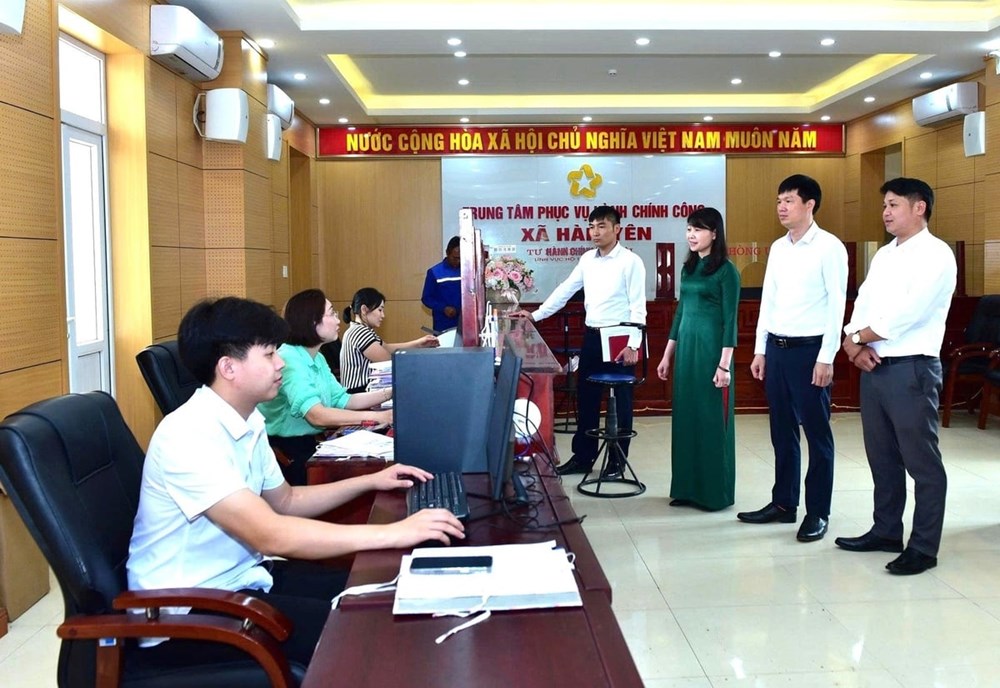 Tuyên Quang: Bảo đảm vận hành hệ thống giải quyết thủ tục hành chính cấp xã - ảnh 1
