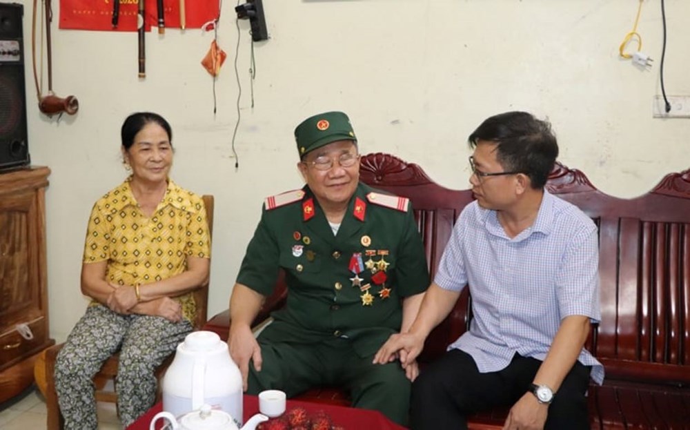 Tháng 7 tri ân các anh hùng, liệt sĩ trên mảnh đất lịch sử Điện Biên Phủ - ảnh 4