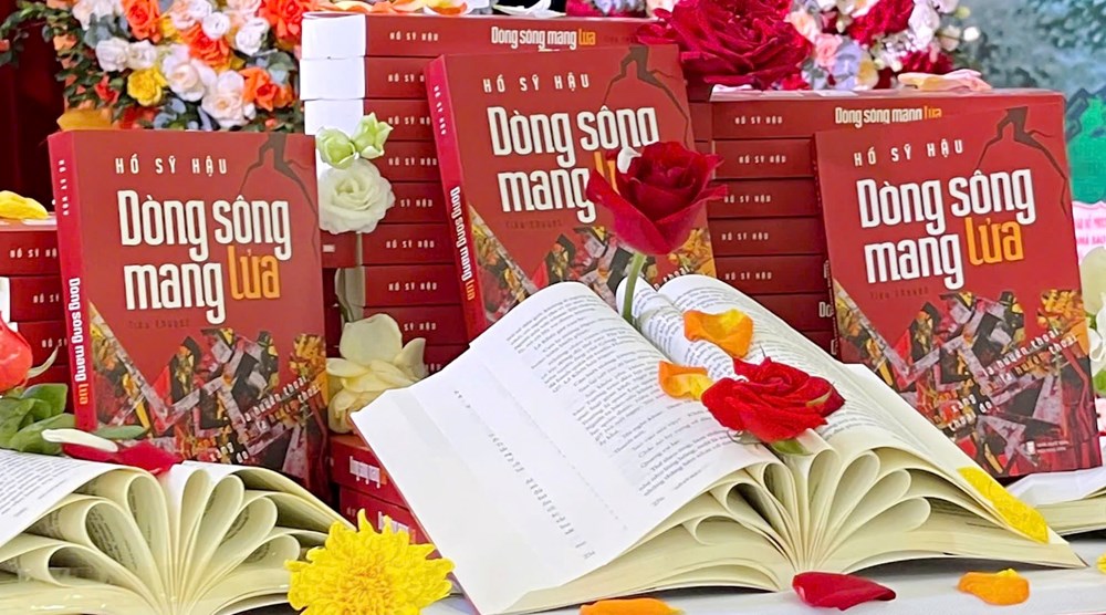 “Dòng sông mang lửa” - bản anh hùng ca về bộ đội xăng dầu Trường Sơn - ảnh 2