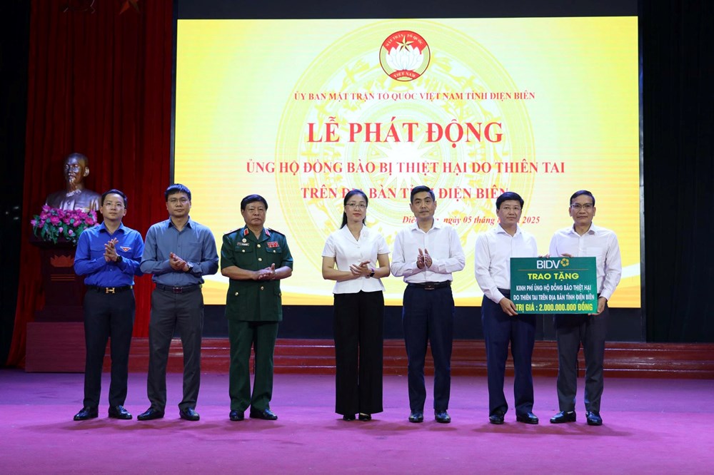 Điện Biên tiếp nhận hơn 10 tỷ đồng ủng hộ đồng bào bị thiệt hại do thiên tai - ảnh 3