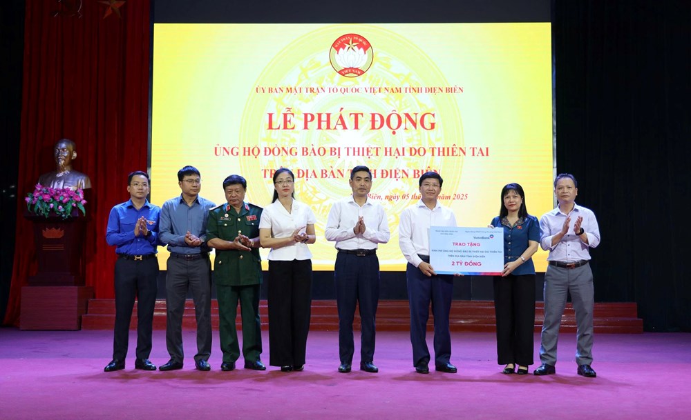 Điện Biên tiếp nhận hơn 10 tỷ đồng ủng hộ đồng bào bị thiệt hại do thiên tai - ảnh 4