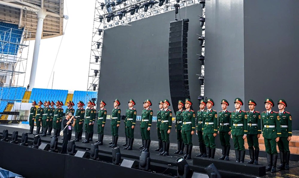 Tái hiện hình ảnh duyệt binh trên Quảng trường Đỏ tại Sân vận động Mỹ Đình - ảnh 7