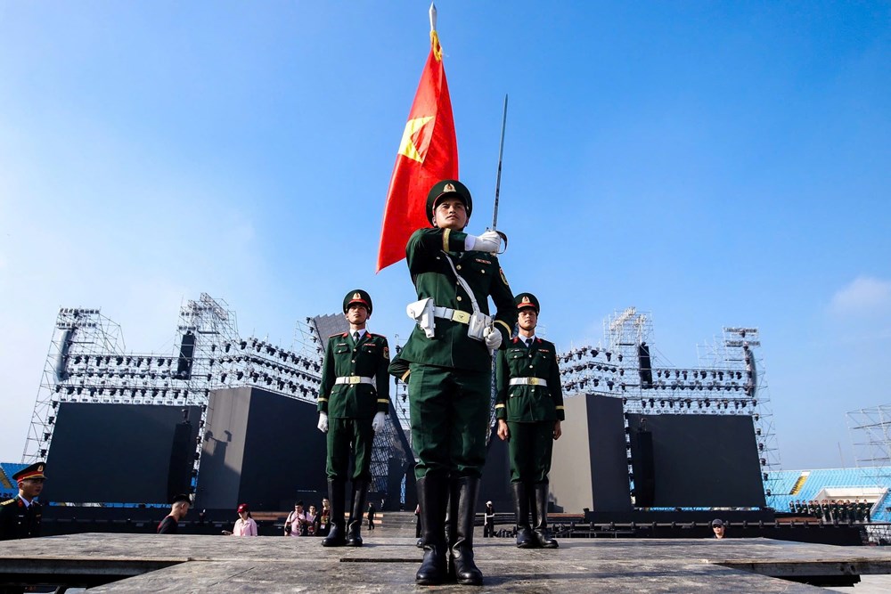 Tái hiện hình ảnh duyệt binh trên Quảng trường Đỏ tại Sân vận động Mỹ Đình - ảnh 1