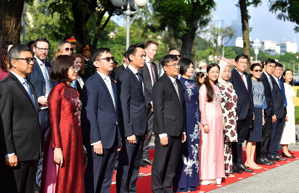 Lễ thượng cờ kỷ niệm 58 năm Ngày thành lập ASEAN - ảnh 6