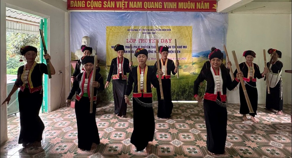 Người Khơ Mú ở Điện Biên giữ nghề truyền thống - ảnh 3