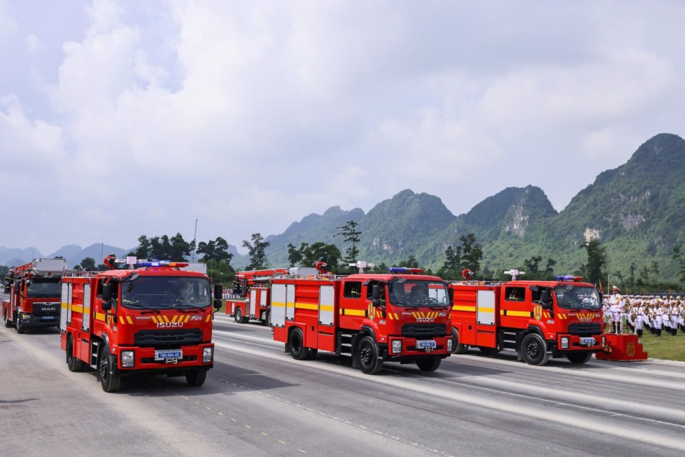 Tổng hợp luyện các lực lượng vũ trang diễu binh, diễu hành A80 lần thứ 3 - ảnh 30