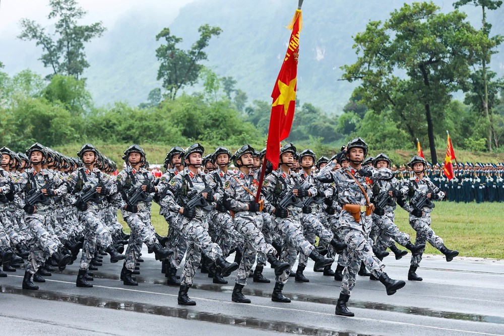 Tổng hợp luyện lực lượng diễu binh, diễu hành thực hiện nhiệm vụ A80 - ảnh 14