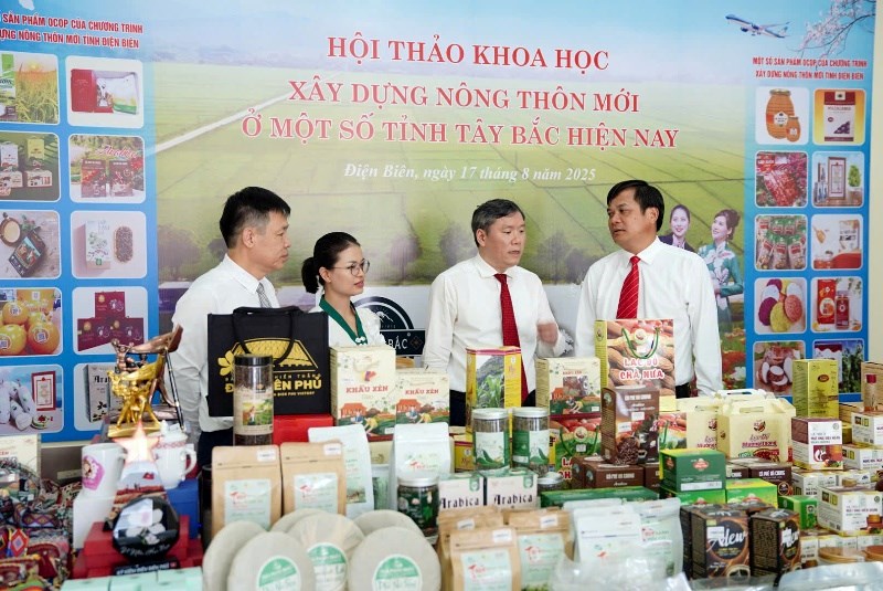  Xây dựng nông thôn mới tại các tỉnh Tây Bắc phát triển bền vững, giàu bản sắc văn hóa - ảnh 2