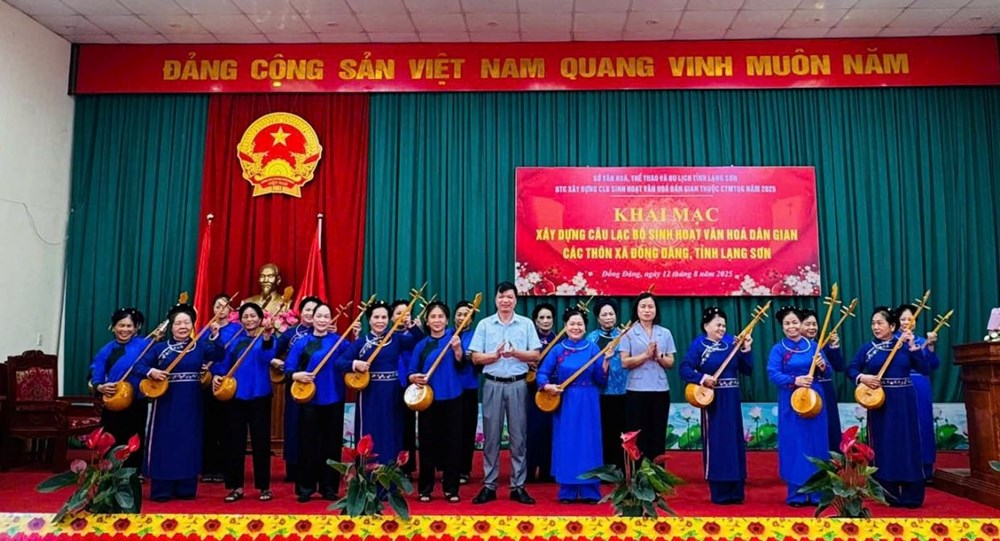 Xây dựng CLB sinh hoạt văn hóa dân gian gắn với phát triển du lịch - ảnh 1