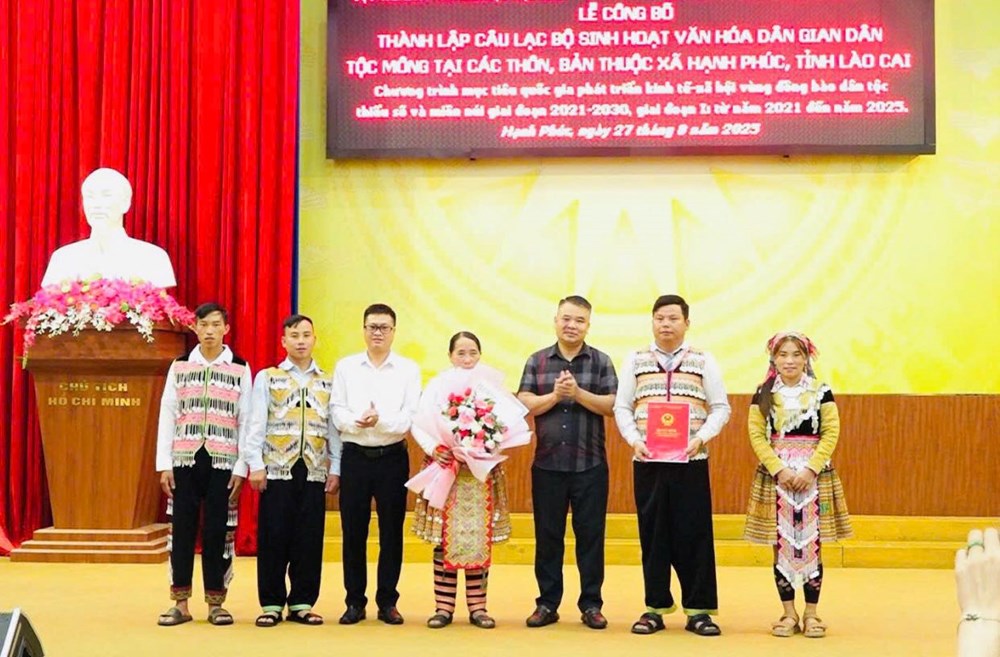 Xây dựng CLB sinh hoạt văn hóa dân gian dân tộc Mông gắn với du lịch - ảnh 1