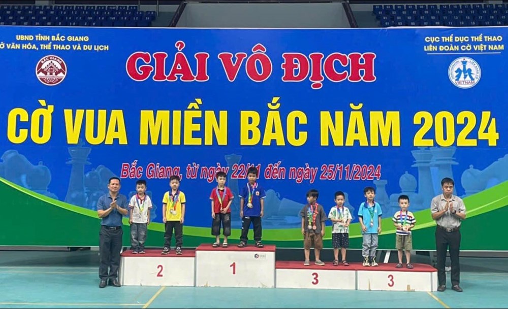 400 VĐV tham dự Giải vô địch Cờ vua miền Bắc lần thứ IX năm 2025 - ảnh 1