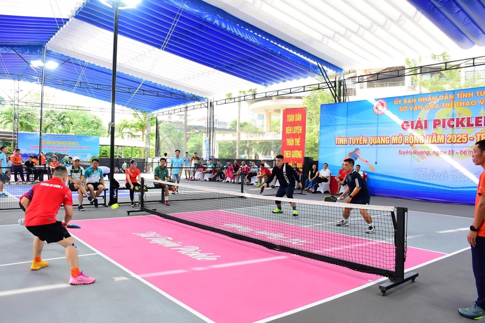 Gần 300 VĐV tham dự Giải Pickleball tỉnh Tuyên Quang mở rộng 2025 - ảnh 2