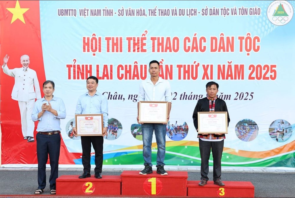 Sôi nổi hội thi thể thao các dân tộc Lai Châu lần thứ XI, năm 2025 - ảnh 4