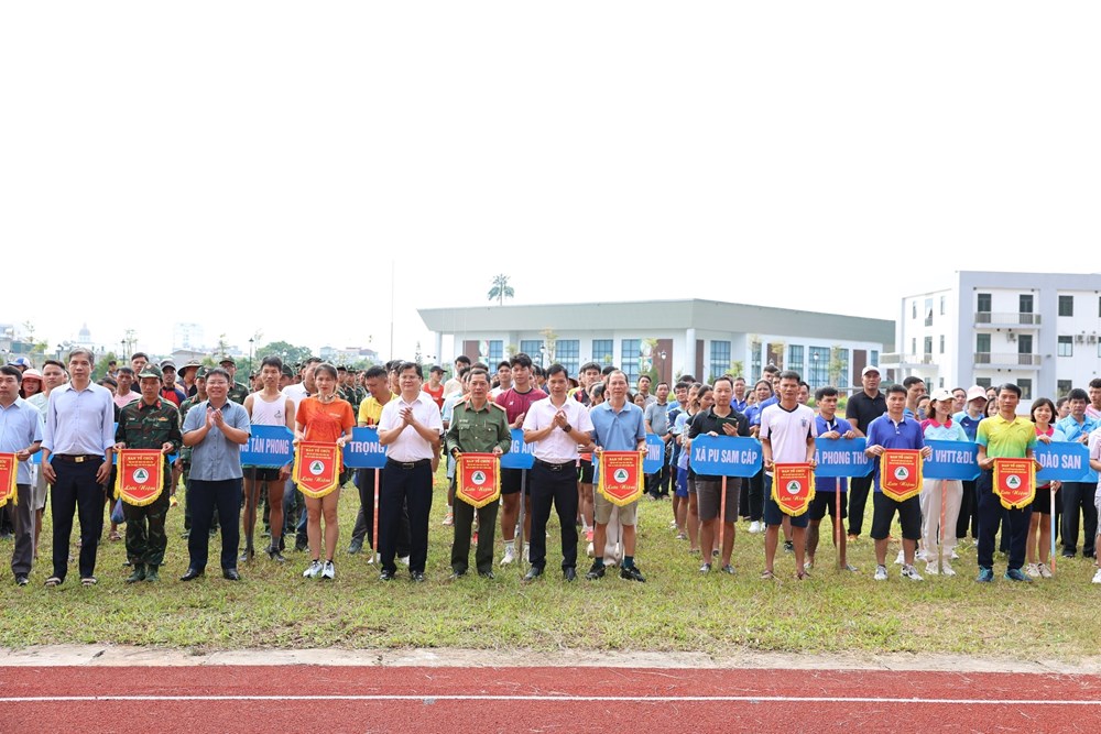 Sôi nổi hội thi thể thao các dân tộc Lai Châu lần thứ XI, năm 2025 - ảnh 2