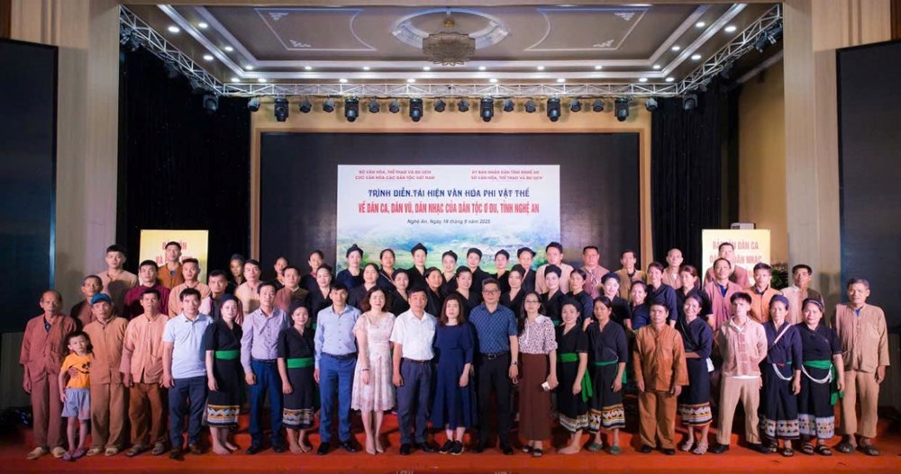 Người Ơ Đu ở Nghệ An gìn giữ văn hóa truyền thống - ảnh 1