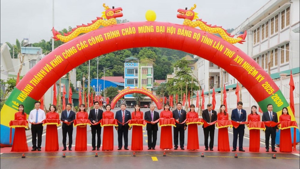 Khởi công, khánh thành các công trình chào mừng Đại hội Đảng bộ tỉnh Sơn La - ảnh 1