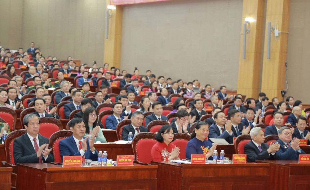 Khai mạc Đại hội đại biểu Đảng bộ tỉnh Sơn La lần thứ XVI, nhiệm kỳ 2025-2030 - ảnh 2