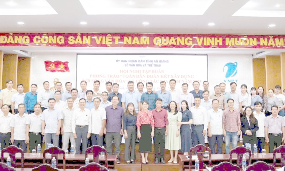 An Giang tập huấn nghiệp vụ xây dựng đời sống văn hóa và gia đình - ảnh 1