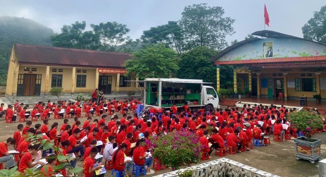 Thư viện tỉnh Điện Biên và hành trình “Sách đi tìm bạn đọc” - ảnh 1