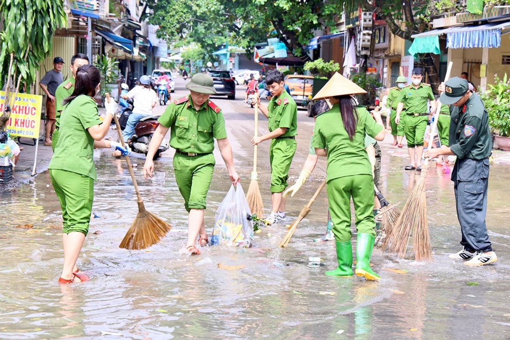 Tuyên Quang tập trung khắc phục hậu quả mưa lũ, sớm ổn định đời sống nhân dân - ảnh 1