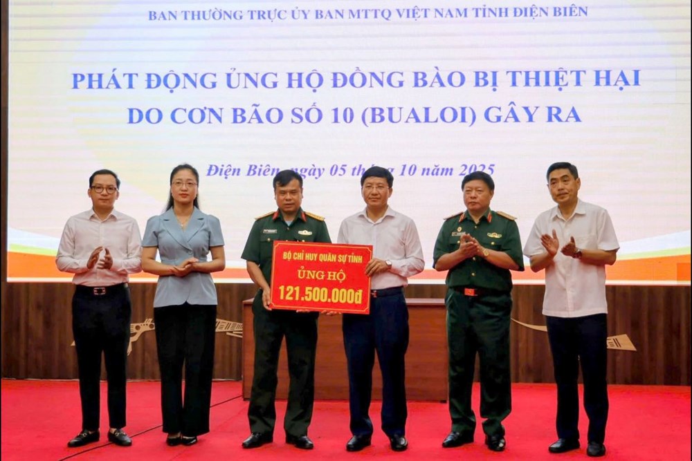 Điện Biên phát động quyên góp ủng hộ đồng bào bị thiệt hại do bão số 10 - ảnh 2