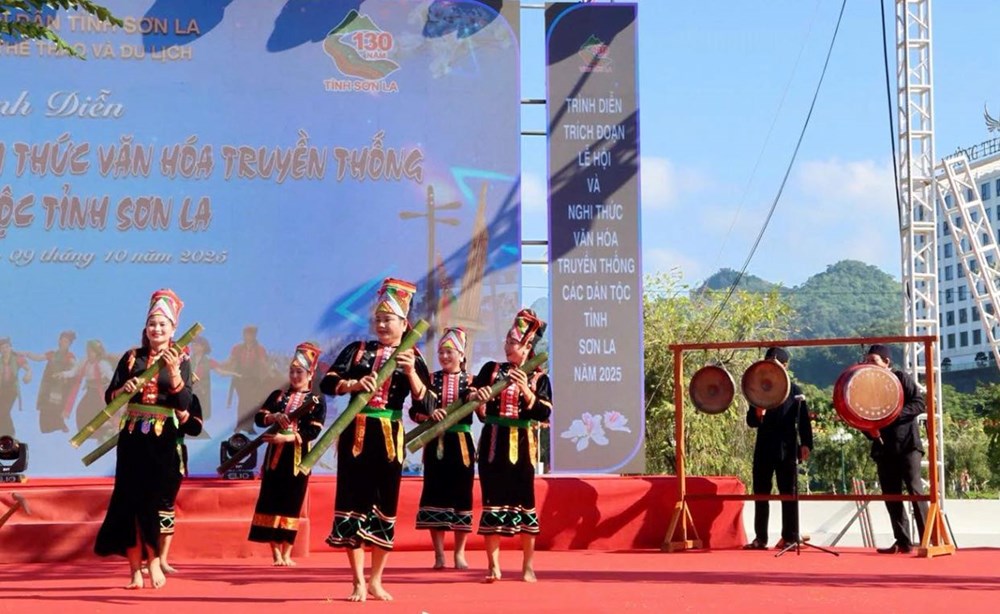 Lễ hội “Pang A“- nét văn hóa, tín ngưỡng độc đáo của người La Ha - ảnh 4