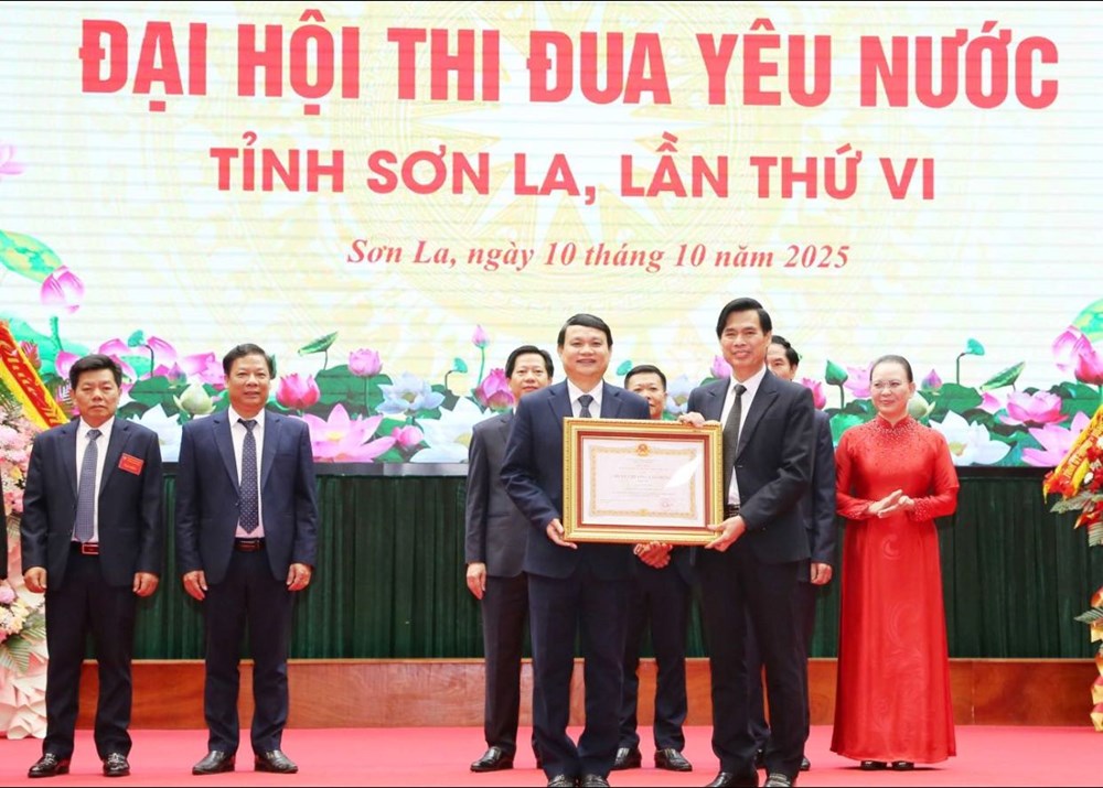 Xây dựng tỉnh Sơn La phát triển xanh, giàu đẹp, văn minh, hiện đại - ảnh 4
