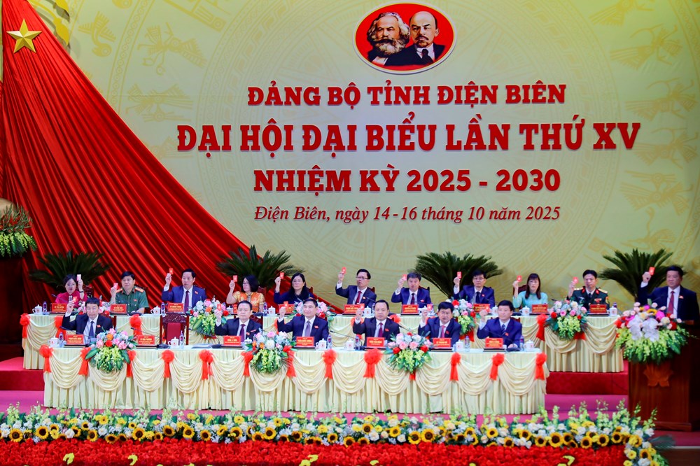 Phiên trù bị Đại hội Đảng bộ tỉnh Điện Biên lần thứ XV, nhiệm kỳ 2025 - 2030 - ảnh 1