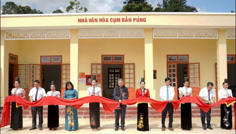 Đưa vào sử dụng nhà văn hóa cộng đồng bản Púng xã vùng cao Nậm Lầu - ảnh 1
