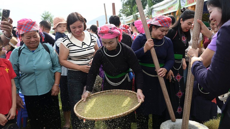 Đưa nghề cốm Hợp Thành trở thành sản phẩm du lịch cộng đồng hấp dẫn - ảnh 5