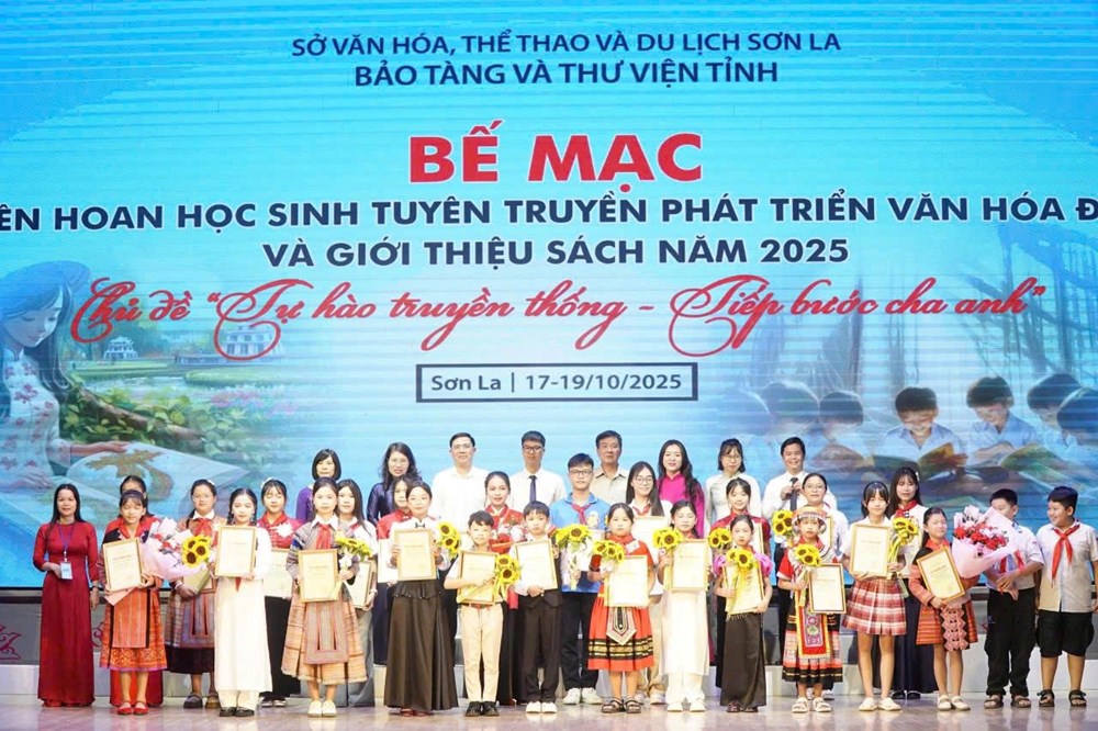 Bế mạc Liên hoan tuyên truyền phát triển văn hóa đọc và giới thiệu sách năm 2025 - ảnh 1